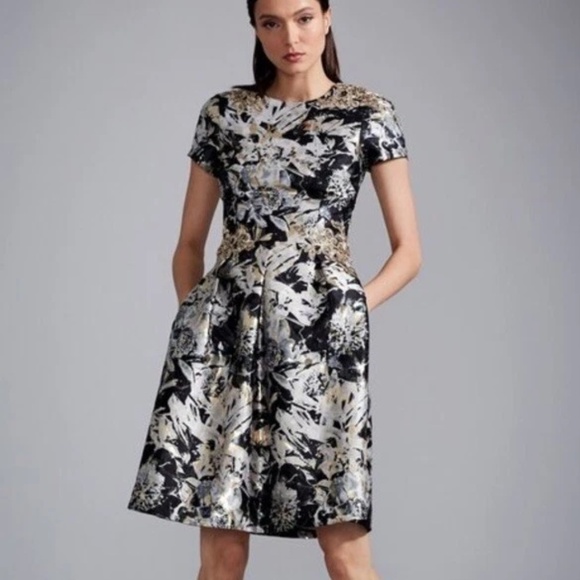 EUC David Meister Dress Floral Jacquard Metallic Cocktail Party Dress Size 8 - Picture 1 of 5